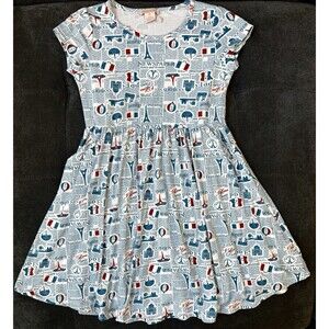 Emma & Elsa Girls 12 Pocket Twirl Dress/Newspaper/Business Print